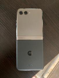 Razr ultrà 40