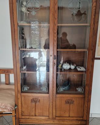 Soggiorno Stile Classico in Legno