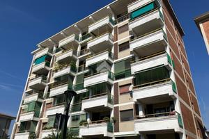 2 LOCALI A MELEGNANO