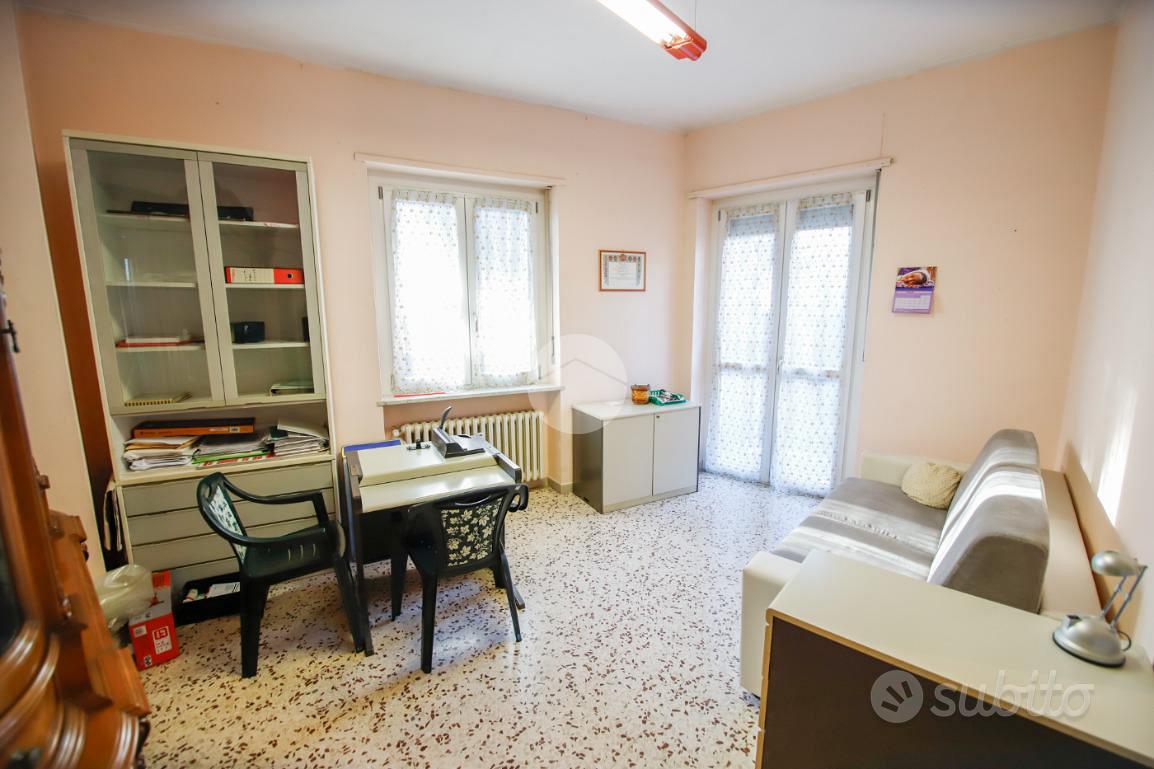 2 LOCALI A RIVAROLO CANAVESE - Vista 4
