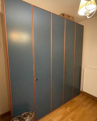 Armadio e due comodini