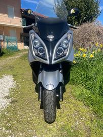 Kymco Downtown 300i - 2010