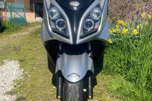 Kymco Downtown 300i - 2010