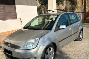 Ford fista 1400 tdi 2005