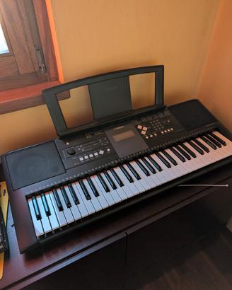 pianola yamaha