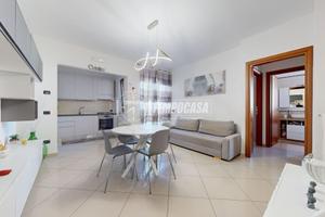 RIFINITO 3 VANI CON BOX AUTO, COSTRUZIONE 2011