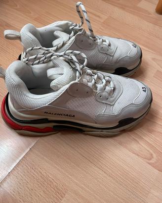Scarpe balenciaga triple s