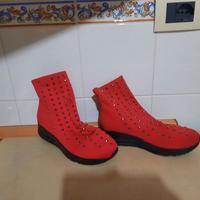 stivaletto rosso