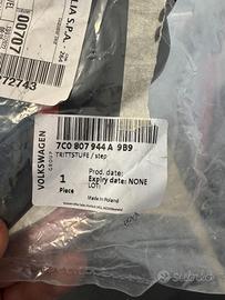 Ricambio originale Volkswagen – Codice 7C0807944A9