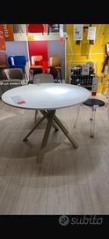 Tavolo rotondo Ikea 