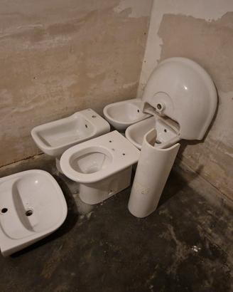 Sanitari bagno 