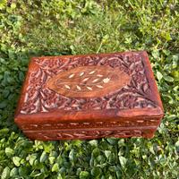 Portagioie in legno intarsiato – elegante vintage