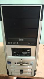 PC fisso desktop assemblato