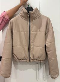 Piumino Crop in Similpelle Beige