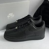 Nike Air Force 1 Low '07 nere Misura EU 39