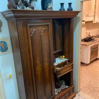 Guardaroba in Legno con Anta Scorrevole e Specchio