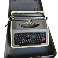 Macchina da scrivere Marina20