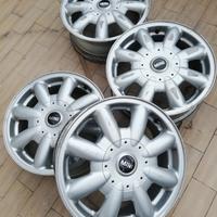 Quattro cerchi in lega per mini cooper