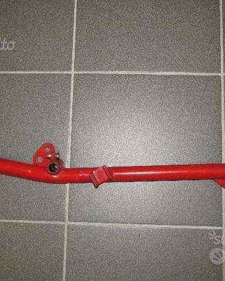 Braccio telaio inferiore dx usato Moto Guzzi V65TT