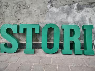 Lettere in plexiglass per arredamento