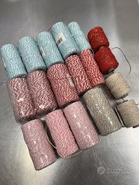 18 rocchetti di cordini decorativi per pacchetti
