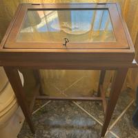 Vetrinetta in legno
