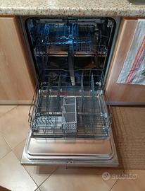 Lavastoviglie incasso Bauknecht GSXK 8525 (usata)