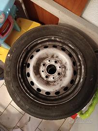 Cerchi in ferro fiat 600