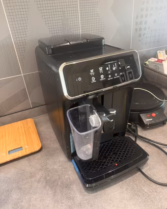 MACCHINA CAFFÈ AUTOMATICA
