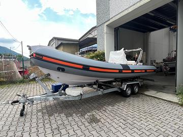 Gommone ASSO 640 + Mercury 135 cv + carrello
