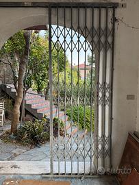 Serranda estensibile per garage, negozi, magazzini