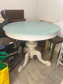 Tavolo shabby chic