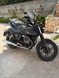 Moto Guzzi V7