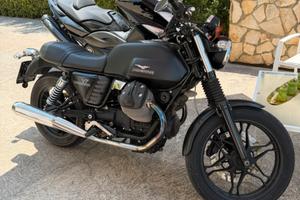 Moto Guzzi V7