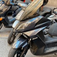 Kymco Downtown 300 anno 2012