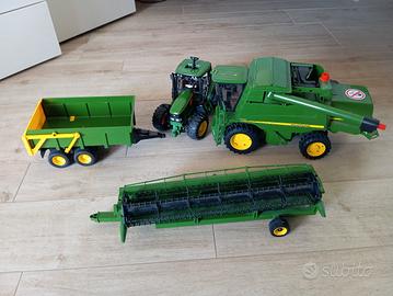trattore e trebbia John deer 