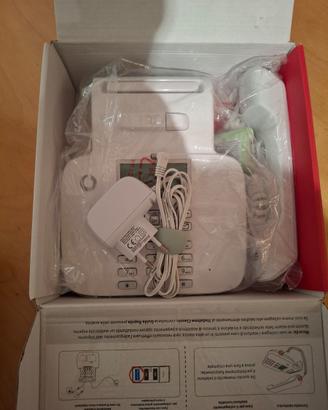 Telefono GSM con scheda sim