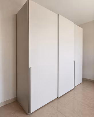 Armadio Sangiacomo scorrevole 3 ante 270x256