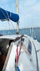 BARCA A VELA Stag 24 + MOTORE Johnson 8cv 