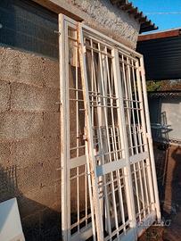 2 grate e due grate finestra 