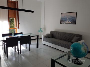 MM verde, solo per ragazza stanza in condivisione