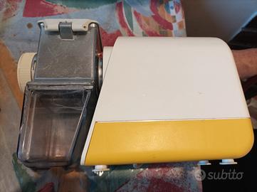 Grattugia elettrica vintage 