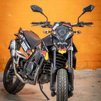 KTM 690 Supermoto