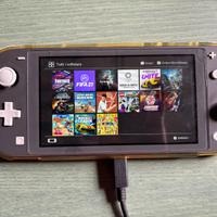 Nintendo Switch Lite con giochi e accessori