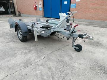 Carrello rimorchio porta moto e cose