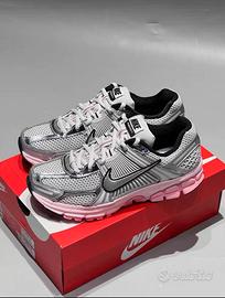 Nike Air Zoom Vomero 5 WMNS EU38