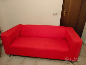 Divano 2, 3 posti+ 2 pouf + 2 copridivano
