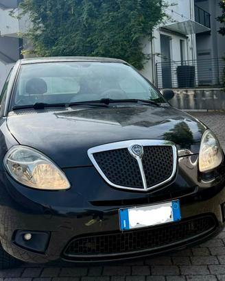 Lancia Ypsilon 1.4 Platino Ecochic GPL