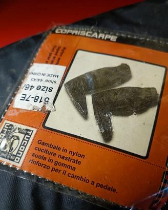 copriscarpe anti pioggia 