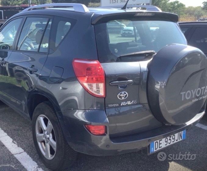 Toyota Rav4 2007 photo 3